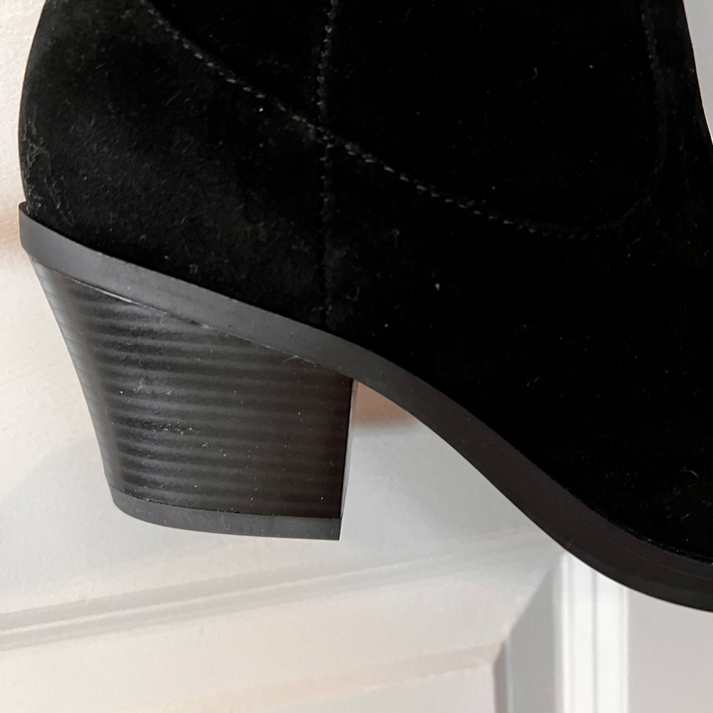 JustFab Black Over the Knee Boots - Picture 3 of 5